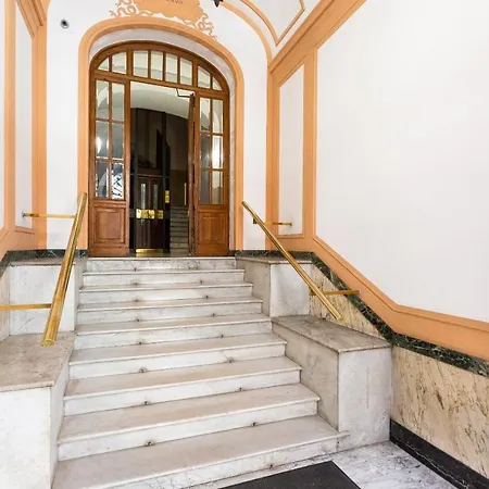 Pensionat Iron Cityaus Termini *