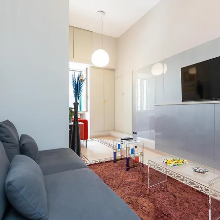 Iron Cityaus Termini * Рим