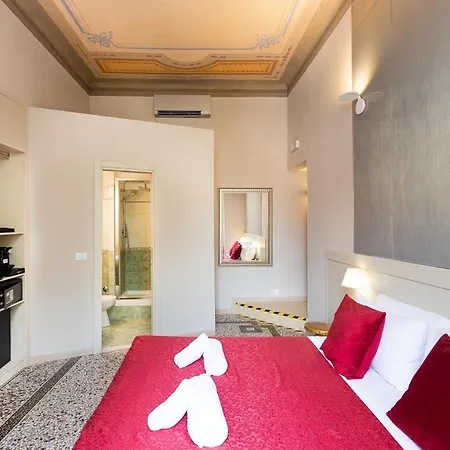 Pensionat Iron Cityaus Termini