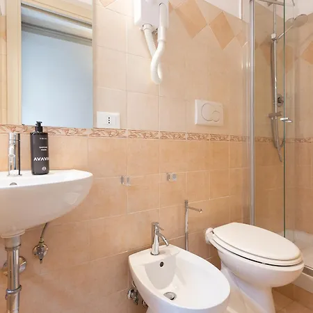 Iron Cityaus Termini Pensionat Rom