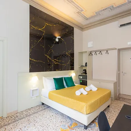 Iron Cityaus Termini Pensionat